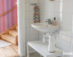 Casa/apartamento entero Charming Guesthouse Lakeside (Ramvik, Suecia)