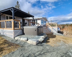 Casa/apartamento entero Ocean Front Retreat And Spa - 5min To Taylor Head Park (Sheet Harbour, Canadá)