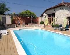 Cijela kuća/apartman Barn Conversion With Private Pool & Stunning Views (Tournon-d'Agenais, Francuska)