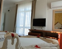 Far Life Hotel (Antalya, Turquía)