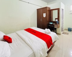 Hotelli Reddoorz @ Teratai Homestay Medan Amplas (Medan, Indonesia)