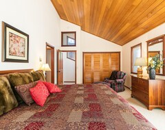 Hele huset/lejligheden Baskisk Lodge Nyindretning Rummelig 5 BR i Northstar m / skibus! - 12 sovepladser (Truckee, USA)