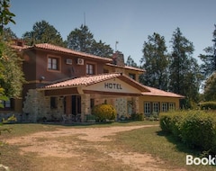 Khách sạn Hotel Lago Los Molinos (Villa Ciudad De America, Argentina)