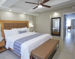 Khách sạn Divi Dutch Village Beach Resort (Oranjestad, Aruba)