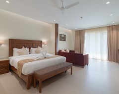 Otel Seashell Suites And Villas (Candolim, Hindistan)