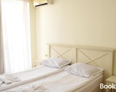 Tüm Ev/Apart Daire Cozy Apartment Flores 2 Bedrooms (Sunny Beach, Bulgaristan)