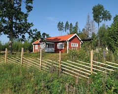 Toàn bộ căn nhà/căn hộ Kramphult Sjöåkra, Holiday Idyll For Families Right On Lake Stråk With A Jetty (Lammhult, Thụy Điển)