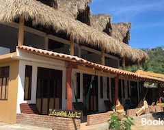 Hotel Hab #7 La Casa Del Profe Salo (Puerto Escondido, Mexico)