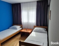 Khách sạn Grand - Premium Rooms & Apartments (Selce, Croatia)