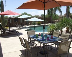 Cijela kuća/apartman Relaxing Vacation Retreat With Private Pool And Yard (Queen Creek, Sjedinjene Američke Države)