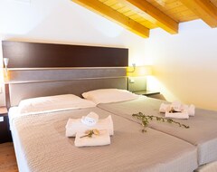 Ahg Donna Silvia Wellness Hotel (Manerba del Garda, Italija)