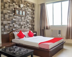 Oyo 41953 Hotel Trinity East (Dimapur, India)