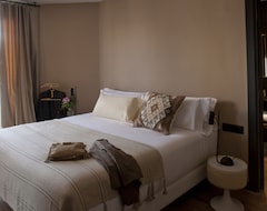 Hotel Apartamentos Ganduxer (Barcelona, Spain)