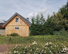 Entire House / Apartment Cozy Cottage With Pool And Sauna (Hude, Germany)