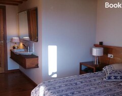 Toàn bộ căn nhà/căn hộ Casa En La Cerdanya, Jardin Y Piscina (Estavar, Pháp)