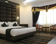 Hotel Mannat Resorts (Srinagar, India)