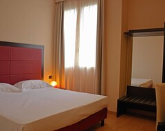 Khách sạn Hotel Motel Galaxy (Reggio Emilia, Ý)