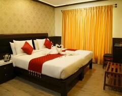 Hotel Sumi Palace (Thanjavur, India)