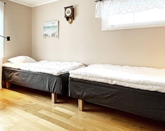 Koko talo/asunto 6 Person Holiday Home In FjÄrdhundra (Fjärdhundra, Ruotsi)