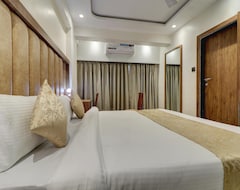 Hotel Flysky Rooms & Banquets (Navi Mumbai, Indien)