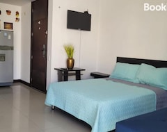 Entire House / Apartment Edificio Platino (Gamarra, Colombia)