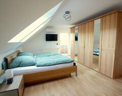 Casa/apartamento entero Große Ferienwohnung Mit 3 Schlafzimmern (Selbitz, Alemania)