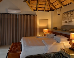 Hotelli Tambuti Lodge (Pilanesberg National Park, Etelä-Afrikka)