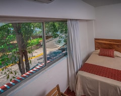 Khách sạn Hotel Encino (Puerto Vallarta, Mexico)
