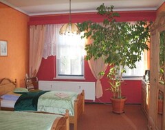 Hotel Double Room - Green Room - Pension Villa Martha (Burg Stargard, Germany)