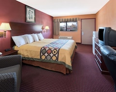 Hotel Super 8 By Wyndham Strongsville/Cleveland (Strongsville, EE. UU.)