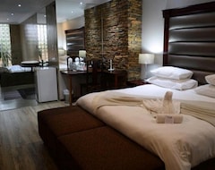 Hotel African Moon Corporate House (Kempton Park, South Africa)