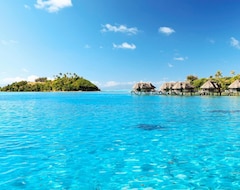 Otel Sofitel Bora Bora Private Island (Bora Bora Adaları, French Polynesia)