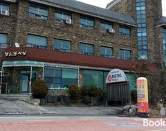 Hotel Namhangang Park Motel (Chungju, Corea del Sur)