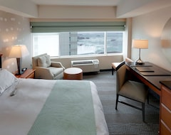 Khách sạn Radisson Hotel & Suites Fallsview (Thác Niagara, Canada)