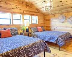 Casa/apartamento entero Trout Run Lodge ~ A Cozy Retreat With Big Ozark Mtn And White River Views (Melbourne, EE. UU.)