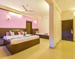 Hotel Malhar Palace Panmala Road (Shirdi, Indija)