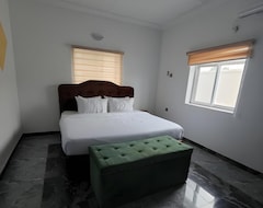 Hotel Mcnell Apartments (Owerri, Nigeria)