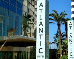 Casa/apartamento entero Fab Spacious Studio In Prestigious Atlantic Suites! Ocean View, Aircon, Parking (Gibraltar, Canadá)