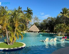 Khách sạn Golf Coronado Luxury Mango Suite Private Pool Fee Included (Bejuco, Panama)