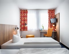 Apartment With Kitchen - Flexible Rate With Breakfast - Achat Hotel Dresden Altstadt (Dresden, Tyskland)