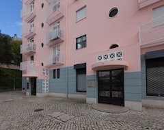 Toàn bộ căn nhà/căn hộ Olivais Family Flat (Portela, Bồ Đào Nha)