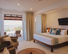 Khách sạn Noah Beach Hotel & Suites (Majahual, Mexico)