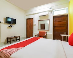Hotel Oyo 68034 Roshan Villa (Goa Velha, Indija)