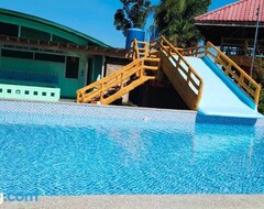 Khách sạn Arzel Resort (Mangatarem, Philippines)