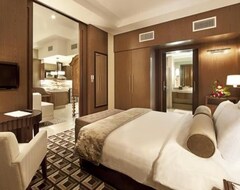 Hotel Oaks Liwa Executive Suites (Abu Dhabi, United Arab Emirates)