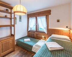 Tüm Ev/Apart Daire Cozy And Family Home In Cortina D 'Ampezzo (Cortina d'Ampezzo, İtalya)