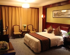 Hotel MoGanShanDaJiuDian (Deqing, China)