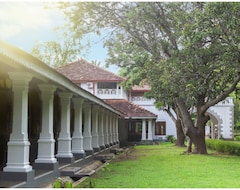 Hotel Tissawewa Resthouse (Anuradhapura, Sri Lanka)