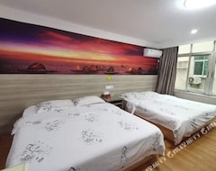 Hotelli Dongg Jiaxilai Business Hotel (Dongguan, Kiina)