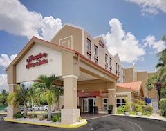 Hotelli Hampton Inn & Suites Fort Lauderdale Airport (Hollywood, Amerikan Yhdysvallat)